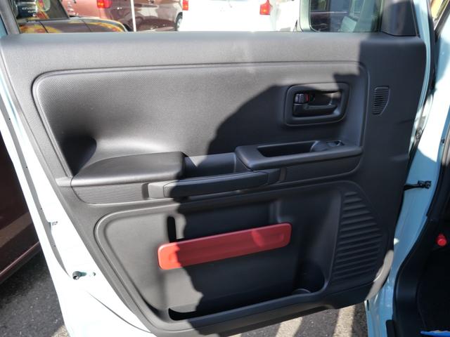 スペーシア ハイブリッドＸ　両側電動スライドドア　スマートキー　プッシュスタート　アイドリングストップ　ナビ　フルセグ　シートヒーター　パーキングセンサー　ブレーキサポート（14枚目）