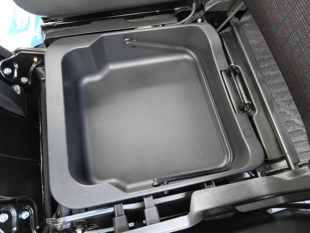 スペーシア ハイブリッドＸ　両側電動スライドドア　スマートキー　プッシュスタート　アイドリングストップ　ナビ　フルセグ　シートヒーター　パーキングセンサー　ブレーキサポート（20枚目）