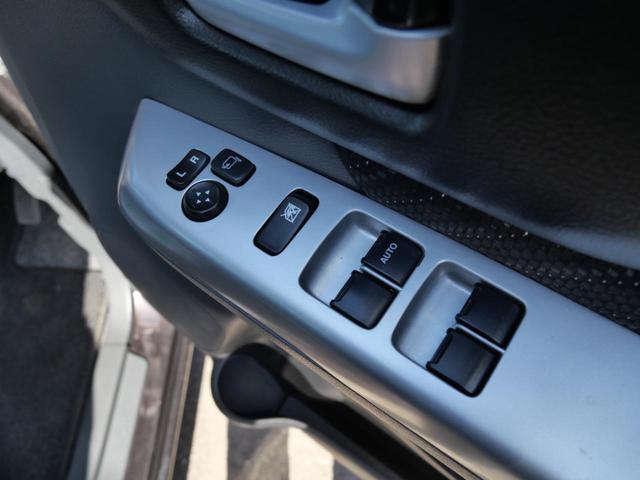 スペーシア Ｇリミテッド　ナビ　フルセグ　左側電動スライドドア　スマートキー　プッシュスタート　オートエアコン　アイドリングストップ　電動格納ミラー　シートヒーター　ブレーキサポート（15枚目）