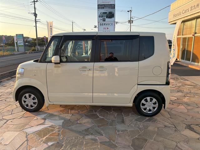 Ｎ－ＢＯＸ Ｇ・Ｌパッケージ　ドライブレコーダー　バックカメラ　両側スライド・片側電動　ナビ　ＴＶ　スマートキー　アイドリングストップ　電動格納ミラー　ベンチシート　ＣＶＴ　盗難防止システム　ＡＢＳ　ＥＳＣ　ＣＤ　ＤＶＤ再生（21枚目）