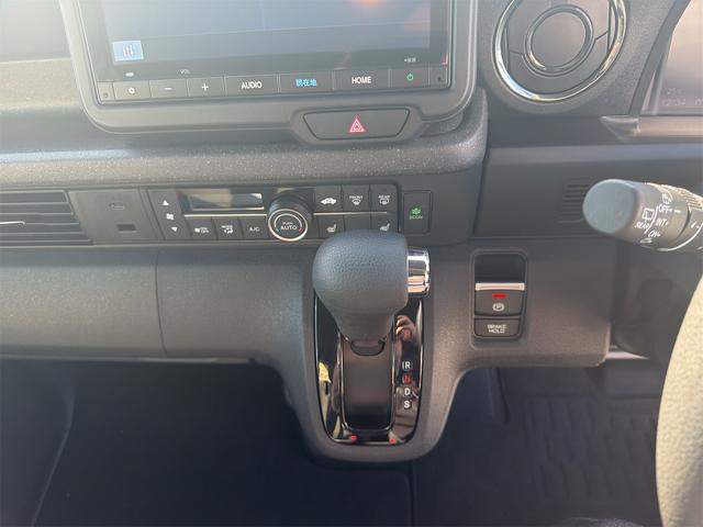 Ｎ－ＢＯＸカスタム ベースグレード　ＥＴＣ　バックカメラ　両側スライド・片側電動　ナビ　ＴＶ　クリアランスソナー　オートクルーズコントロール　レーンアシスト　衝突被害軽減システム　オートライト　ＬＥＤヘッドランプ　スマートキー（7枚目）