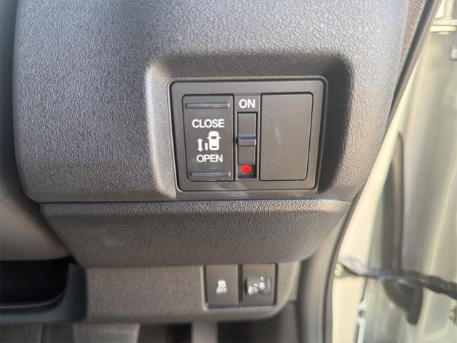 Ｎ－ＢＯＸカスタム ベースグレード　ＥＴＣ　バックカメラ　両側スライド・片側電動　ナビ　ＴＶ　クリアランスソナー　オートクルーズコントロール　レーンアシスト　衝突被害軽減システム　オートライト　ＬＥＤヘッドランプ　スマートキー（10枚目）