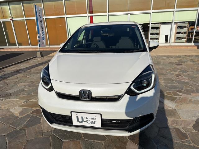 フィット ホーム　バックカメラ　ナビ　ＴＶ　クリアランスソナー　オートクルーズコントロール　レーンアシスト　衝突被害軽減システム　オートライト　ＬＥＤヘッドランプ　スマートキー　電動格納ミラー　ＣＶＴ　盗難防止システム（12枚目）