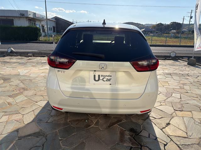 フィット ホーム　バックカメラ　ナビ　ＴＶ　クリアランスソナー　オートクルーズコントロール　レーンアシスト　衝突被害軽減システム　オートライト　ＬＥＤヘッドランプ　スマートキー　電動格納ミラー　ＣＶＴ　盗難防止システム（17枚目）
