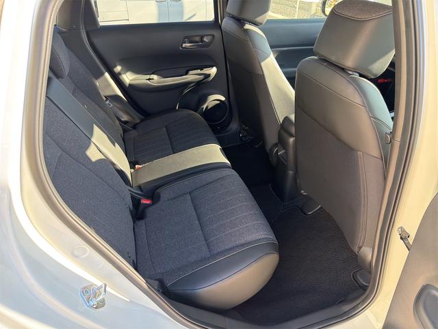 フィット ホーム　バックカメラ　ナビ　ＴＶ　クリアランスソナー　オートクルーズコントロール　レーンアシスト　衝突被害軽減システム　オートライト　ＬＥＤヘッドランプ　スマートキー　電動格納ミラー　ＣＶＴ　盗難防止システム（24枚目）