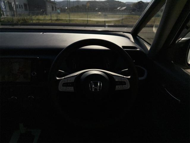 フィット ホーム　バックカメラ　ナビ　ＴＶ　クリアランスソナー　オートクルーズコントロール　レーンアシスト　衝突被害軽減システム　オートライト　ＬＥＤヘッドランプ　スマートキー　電動格納ミラー　ＣＶＴ　盗難防止システム（25枚目）