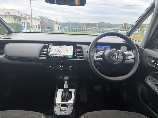 フィット e:HEVクロスター バックカメラ ナビ TV クリアランスソナー オートクルーズコントロール レーンアシスト 衝突被害軽減システム アルミホイール オートライト LEDヘッドランプ スマートキー 電動格納ミラー CVT(2枚目)