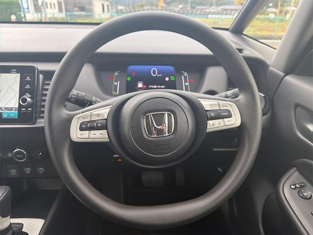 フィット e:HEVクロスター バックカメラ ナビ TV クリアランスソナー オートクルーズコントロール レーンアシスト 衝突被害軽減システム アルミホイール オートライト LEDヘッドランプ スマートキー 電動格納ミラー CVT(3枚目)