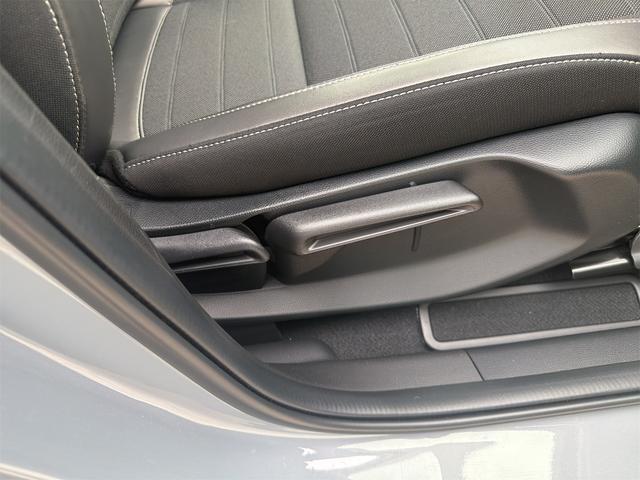 フィット e:HEVクロスター バックカメラ ナビ TV クリアランスソナー オートクルーズコントロール レーンアシスト 衝突被害軽減システム アルミホイール オートライト LEDヘッドランプ スマートキー 電動格納ミラー CVT(28枚目)