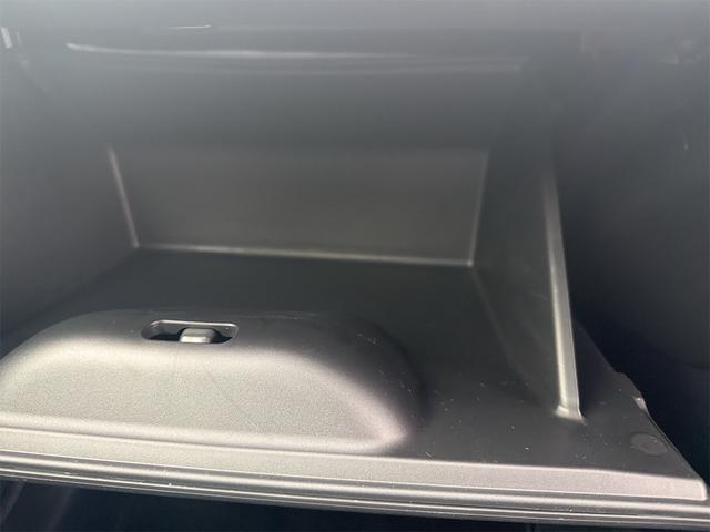 フィット e:HEVクロスター バックカメラ ナビ TV クリアランスソナー オートクルーズコントロール レーンアシスト 衝突被害軽減システム アルミホイール オートライト LEDヘッドランプ スマートキー 電動格納ミラー CVT(35枚目)