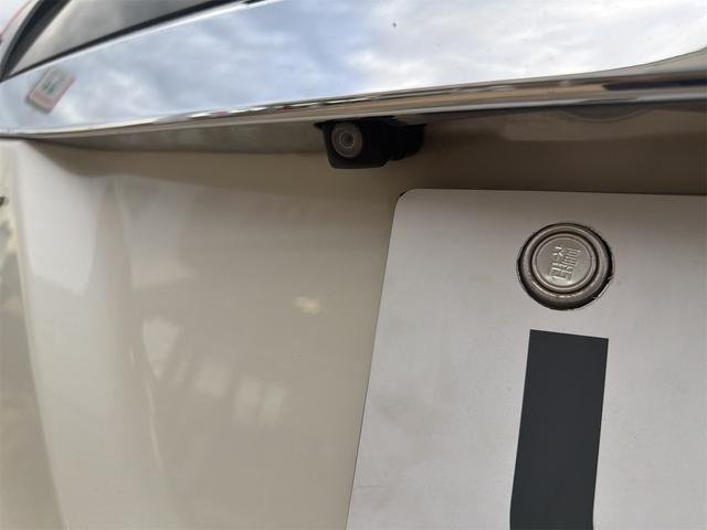 フィットハイブリッド Sパッケージ ハイブリッド バックカメラ ナビ TV オートクルーズコントロール 衝突被害軽減システム LEDヘッドランプ スマートキー アイドリングストップ 電動格納ミラー AT 盗難防止システム 衝突安全ボディ(22枚目)