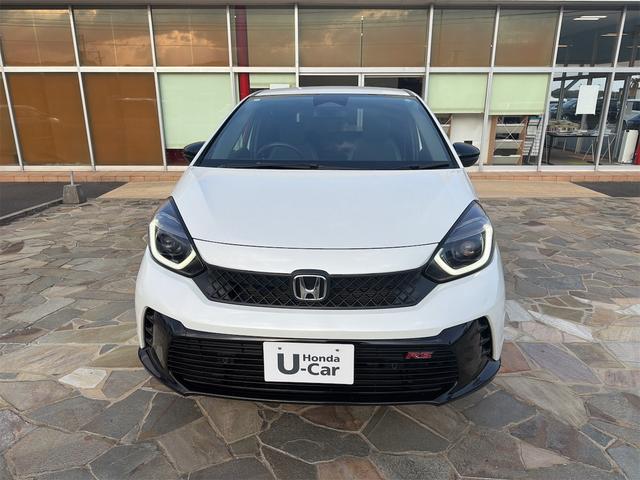 フィット ＲＳ　バックカメラ　ナビ　ＴＶ　クリアランスソナー　オートクルーズコントロール　レーンアシスト　衝突被害軽減システム　アルミホイール　オートライト　ＬＥＤヘッドランプ　スマートキー　電動格納ミラー　ＣＶＴ（12枚目）