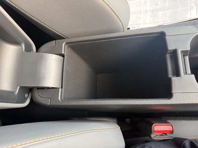 フィット ＲＳ　バックカメラ　ナビ　ＴＶ　クリアランスソナー　オートクルーズコントロール　レーンアシスト　衝突被害軽減システム　アルミホイール　オートライト　ＬＥＤヘッドランプ　スマートキー　電動格納ミラー　ＣＶＴ（33枚目）