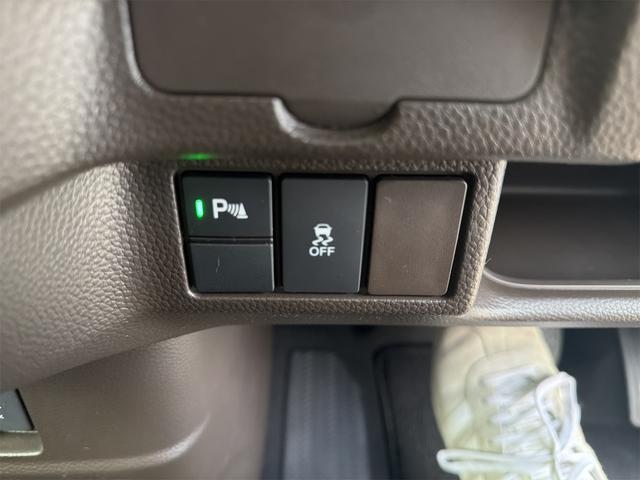 Ｎ－ＢＯＸ Ｌ・ターボ　バックカメラ　両側電動スライドドア　クリアランスソナー　オートクルーズコントロール　レーンアシスト　衝突被害軽減システム　ＬＥＤヘッドランプ　スマートキー　アイドリングストップ　電動格納ミラー（8枚目）