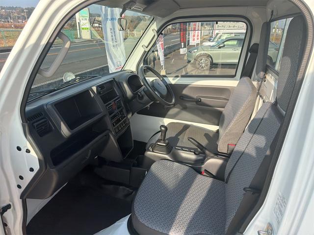 キャリイトラック ＫＣエアコン・パワステ　４ＷＤ　ＭＴ　エアコン　パワーステアリング　運転席エアバッグ（16枚目）
