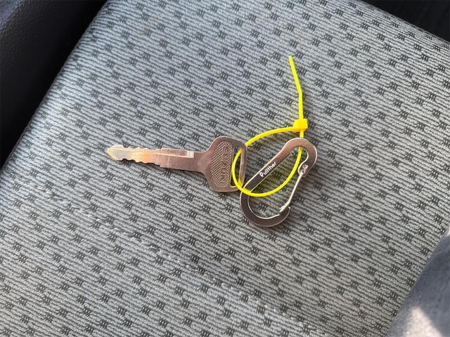 キャリイトラック ＫＣエアコン・パワステ　４ＷＤ　ＭＴ　エアコン　パワーステアリング　運転席エアバッグ（18枚目）