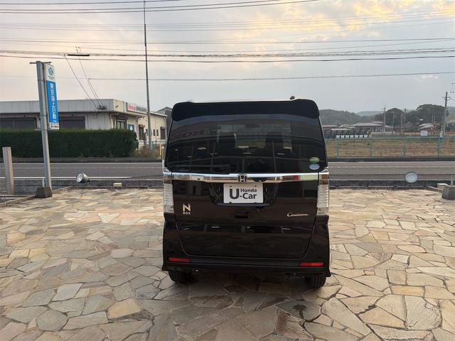 N-BOXカスタム G・Lパッケージ バックカメラ 両側スライド・片側電動 ナビ TV HID スマートキー アイドリングストップ 電動格納ミラー ベンチシート CVT 盗難防止システム ABS ESC CD DVD再生 USB(17枚目)