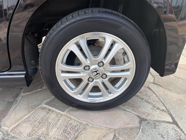 N-BOXカスタム G・Lパッケージ バックカメラ 両側スライド・片側電動 ナビ TV HID スマートキー アイドリングストップ 電動格納ミラー ベンチシート CVT 盗難防止システム ABS ESC CD DVD再生 USB(25枚目)