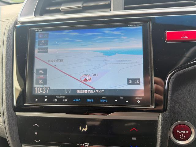 �i�r�t�������s��h���C�u���y�����ЂƎ��I���߂Ă̓��ł��������ƂȂ��G�X�R�[�g���Ă���܂��B