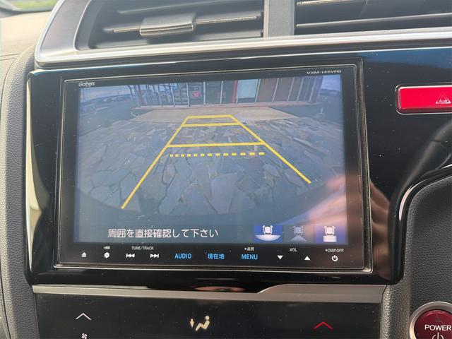 �o�b�N�J�������t���Ă��܂��B���Ԃ̎��ɕ֗��Ȃ̂͂������̎��A������p�ɂ���q�������ɋC���t�����Ƃ��ł���̂ň��S���S�ł���