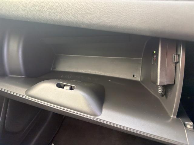 �֗��Ȏ��[�X�y�[�X�B�X�b�L���Ƌ��S�n�̂悢��Ԃ��L����܂��B