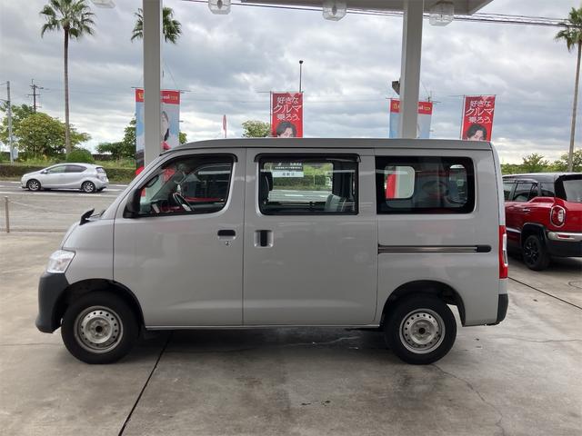 TOYOTA TOWNACE VAN DX