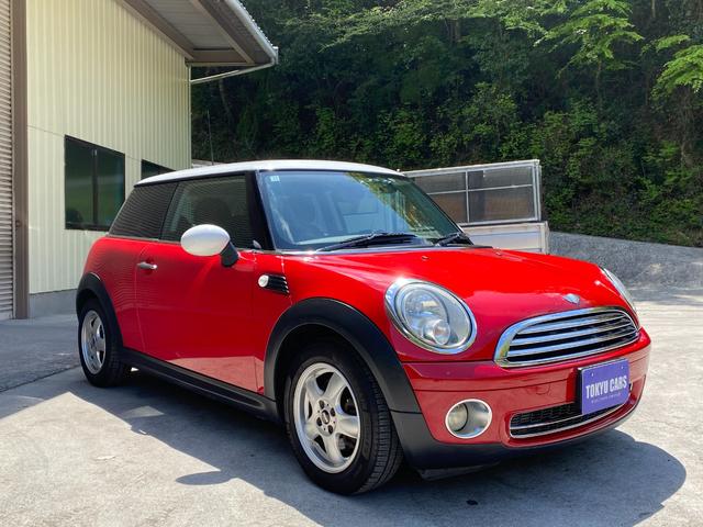 ＭＩＮＩ クーパー　６速ＭＴ　車検付　ドライブレコーダー　ＥＴＣ　バックカメラ　ナビ　ＴＶ　アルミホイール　ＭＴ　盗難防止システム　ＡＢＳ　エアコン　パワーステアリング　パワーウィンドウ　運転席エアバッグ（13枚目）