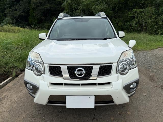 エクストレイル ２０ＧＴ　ブラック　エクストリーマーＸ　ディーゼル　４ＷＤ　ハイパールーフレール付　ＨＩＤヘッドライト　インテリキー　地デジテレビ　Ｂｌｕｅｔｏｏｔｈ　ＥＴＣ（12枚目）