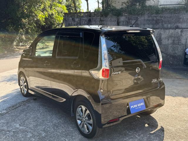デイズ ハイウェイスター　Ｇターボ　車検Ｒ９年２月　全周囲カメラ　Ｂｌｕｅｔｏｏｔｈオーディオ　ナビ・フルセグＴＶ　純正１５インチアルミホイール　スマートキー　ＡＢＳ　バックカメラ　ＥＴＣ（8枚目）