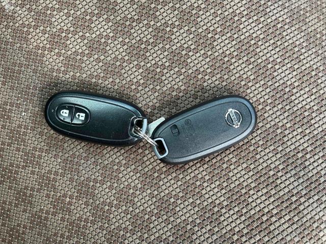 モコ 　ＥＴＣ　ナビ　ＴＶ　スマートキー　電動格納ミラー　ベンチシート　ＣＶＴ　ミュージックプレイヤー接続可　Ｂｌｕｅｔｏｏｔｈ　エアコン　パワーステアリング　パワーウィンドウ（7枚目）