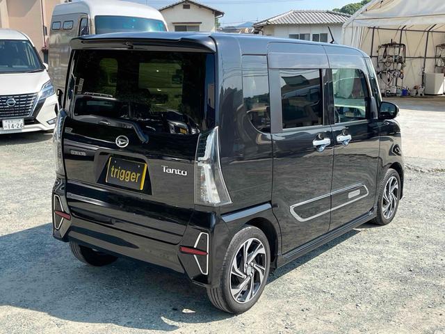 タント カスタムＲＳスタイルセレクション　両側電動スライドドア　ＴＶ　クリアランスソナー　オートクルーズコントロール　衝突被害軽減システム　オートライト　スマートキー　アイドリングストップ　電動格納ミラー　シートヒーター　ベンチシート　ＣＶＴ（15枚目）