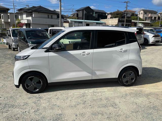 サクラ Ｘ　ドライブレコーダー　バックカメラ　クリアランスソナー　スマートキー　電動格納ミラー　ベンチシート　ＣＶＴ　ＵＳＢ　Ｂｌｕｅｔｏｏｔｈ　エアコン　パワーステアリング　パワーウィンドウ（18枚目）