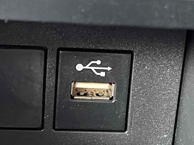 アクア Ｘ　全周囲カメラ　オートクルーズコントロール　レーンアシスト　衝突被害軽減システム　オートマチックハイビーム　ＬＥＤヘッドランプ　スマートキー　電動格納ミラー　１００Ｖ電源　ＣＶＴ　盗難防止システム（7枚目）