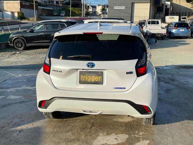 アクア Ｘ　全周囲カメラ　オートクルーズコントロール　レーンアシスト　衝突被害軽減システム　オートマチックハイビーム　ＬＥＤヘッドランプ　スマートキー　電動格納ミラー　１００Ｖ電源　ＣＶＴ　盗難防止システム（16枚目）