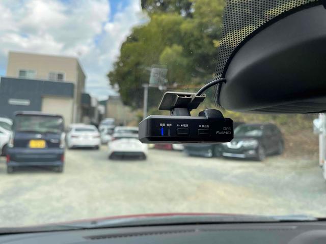 �h���C�u���R�[�_�[�����Ă��܂��I�������̂��N�����Ă��܂�����B����Ȏ��ɐS���������ɂȂ�̂��A�^�]�̋L�^���f���Ɖ��ŋL�^����h���C�u���R�[�_�[�ł��B