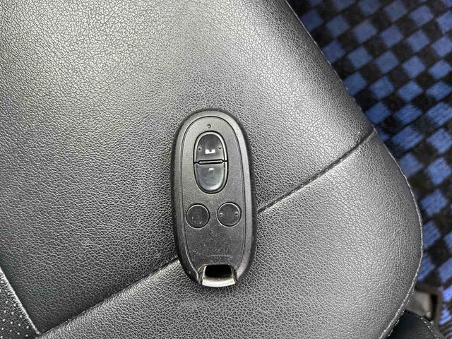 スペーシアカスタム ＴＳ　ドライブレコーダー　ＥＴＣ　両側電動スライドドア　ＴＶ　衝突被害軽減システム　オートライト　スマートキー　アイドリングストップ　ベンチシート　ＣＶＴ　ＣＤ　ＤＶＤ再生　ＵＳＢ　Ｂｌｕｅｔｏｏｔｈ（23枚目）