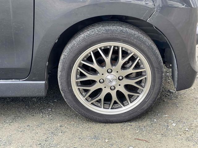 スペーシアカスタム ＴＳ　ドライブレコーダー　ＥＴＣ　両側電動スライドドア　ＴＶ　衝突被害軽減システム　オートライト　スマートキー　アイドリングストップ　ベンチシート　ＣＶＴ　ＣＤ　ＤＶＤ再生　ＵＳＢ　Ｂｌｕｅｔｏｏｔｈ（28枚目）