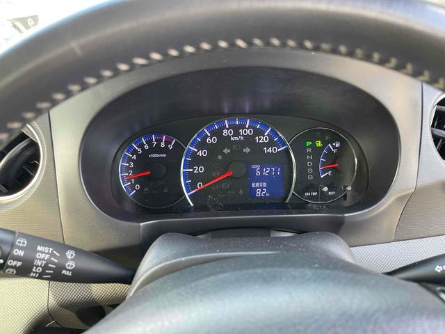 タントエグゼ カスタムＧ　スマートキー　ＣＶＴ　ＡＢＳ　ＣＤ　アルミホイール　エアコン　パワーステアリング　パワーウィンドウ（4枚目）