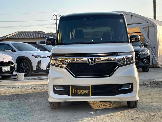 Ｎ－ＢＯＸカスタム Ｇ・Ｌホンダセンシング　バックカメラ　両側スライド・片側電動　ＴＶ　オートクルーズコントロール　レーンアシスト　衝突被害軽減システム　オートライト　スマートキー　アイドリングストップ　ベンチシート　ＣＶＴ　ＥＳＣ　ＣＤ（12枚目）