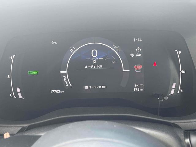 シエンタ ハイブリッドＺ　ＥＴＣ　全周囲カメラ　ナビ　ＴＶ　クリアランスソナー　オートクルーズコントロール　レーンアシスト　衝突被害軽減システム　両側電動スライドドア　オートマチックハイビーム　オートライト　ＬＥＤヘッドランプ（4枚目）