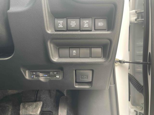 シエンタ ハイブリッドＺ　ＥＴＣ　全周囲カメラ　ナビ　ＴＶ　クリアランスソナー　オートクルーズコントロール　レーンアシスト　衝突被害軽減システム　両側電動スライドドア　オートマチックハイビーム　オートライト　ＬＥＤヘッドランプ（11枚目）