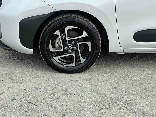 シエンタ ハイブリッドＺ　ＥＴＣ　全周囲カメラ　ナビ　ＴＶ　クリアランスソナー　オートクルーズコントロール　レーンアシスト　衝突被害軽減システム　両側電動スライドドア　オートマチックハイビーム　オートライト　ＬＥＤヘッドランプ（22枚目）