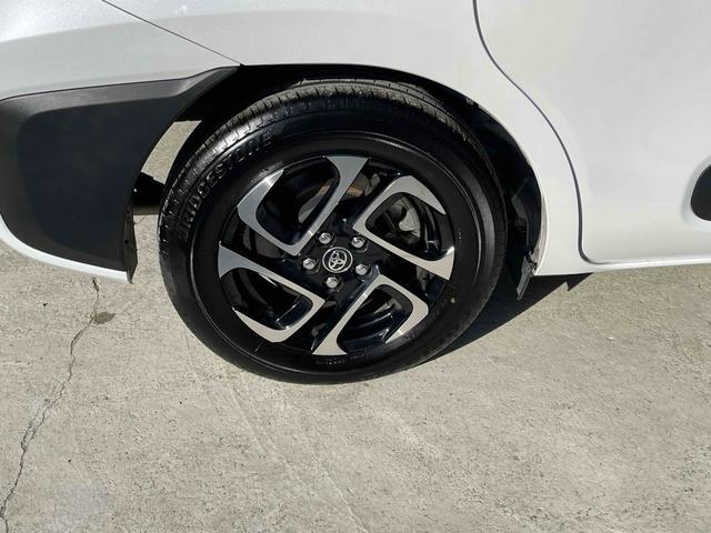 シエンタ ハイブリッドＺ　ＥＴＣ　全周囲カメラ　ナビ　ＴＶ　クリアランスソナー　オートクルーズコントロール　レーンアシスト　衝突被害軽減システム　両側電動スライドドア　オートマチックハイビーム　オートライト　ＬＥＤヘッドランプ（24枚目）