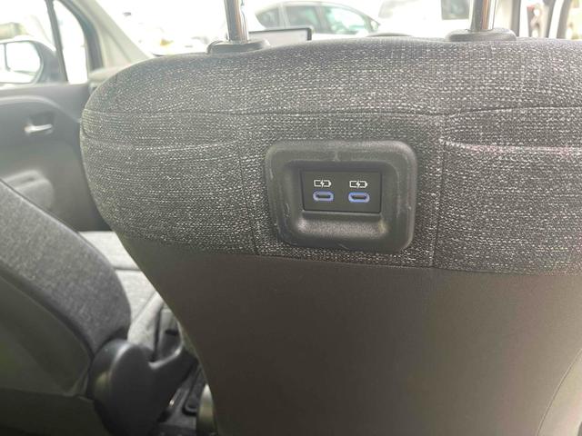 シエンタ ハイブリッドＺ　ＥＴＣ　全周囲カメラ　ナビ　ＴＶ　クリアランスソナー　オートクルーズコントロール　レーンアシスト　衝突被害軽減システム　両側電動スライドドア　オートマチックハイビーム　オートライト　ＬＥＤヘッドランプ（33枚目）