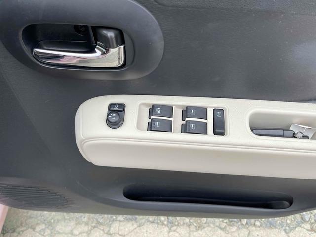 �p���[�E�B���h�E�̃X�C�b�`�ł���B�^�]�Ȃɋ��Ȃ��瑋���J���߂̃R���g���[���ł��܂���B