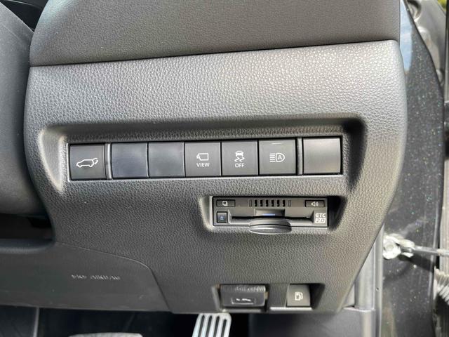 ハリアーハイブリッド Ｚ　ドライブレコーダー　全周囲カメラ　クリアランスソナー　オートクルーズコントロール　レーンアシスト　パワーシート　衝突被害軽減システム　ナビ　ＴＶ　オートマチックハイビーム　オートライト（8枚目）