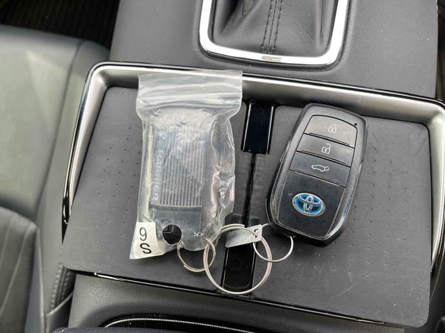 ハリアーハイブリッド Ｚ　ドライブレコーダー　全周囲カメラ　クリアランスソナー　オートクルーズコントロール　レーンアシスト　パワーシート　衝突被害軽減システム　ナビ　ＴＶ　オートマチックハイビーム　オートライト（11枚目）