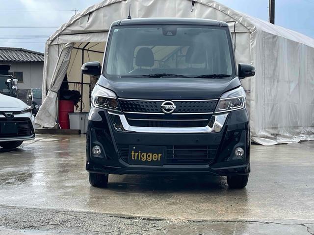 デイズルークス ハイウェイスター　Ｘターボ　ＥＴＣ　全周囲カメラ　両側スライド・片側電動　ＴＶ　クリアランスソナー　レーンアシスト　衝突被害軽減システム　オートマチックハイビーム　スマートキー　アイドリングストップ　ベンチシート　ＣＶＴ　ＥＳＣ（12枚目）