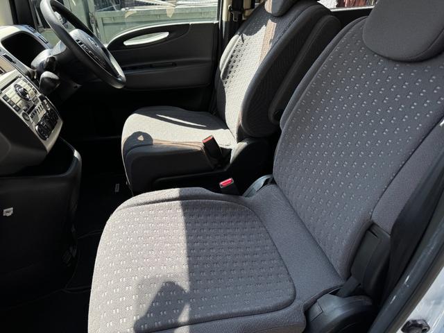 セレナ (13枚目)