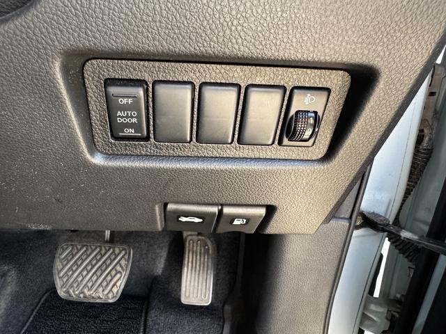 セレナ (24枚目)